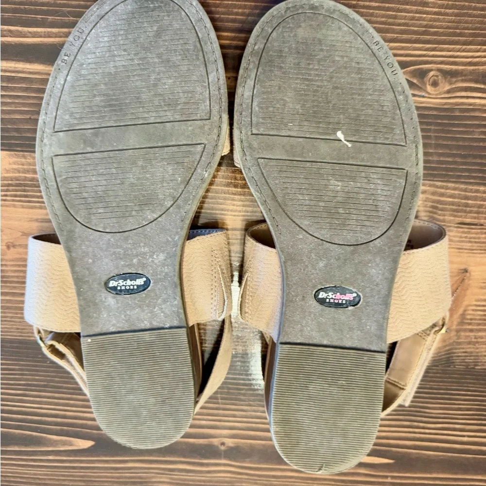 Dr. Scholls comfortable tan